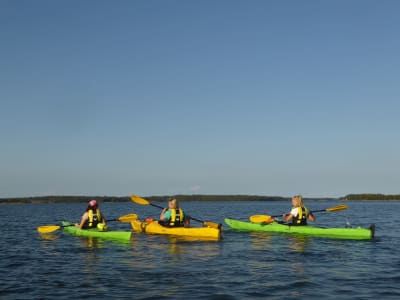 Excursión en kayak por el archipiélago de Kimitoön, cerca de Turku