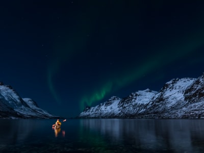 Acampada en una yurta y excursión en kayak por el Artico cerca de Tromsø