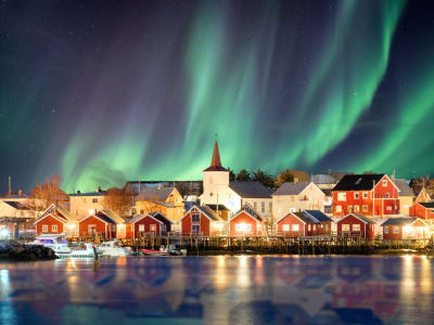 Excursión fotográfica de auroras boreales en Lofoten desde Svolvær