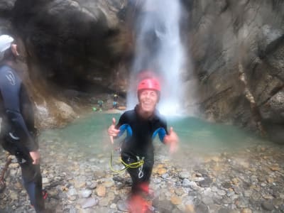 Extremes Canyoning in der Pontirone-Schlucht, im Tessin