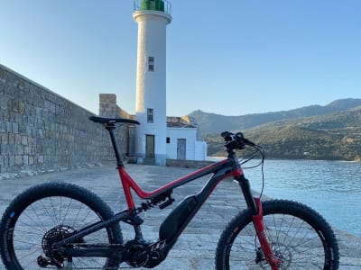 Elektro-Mountainbike-Verleih in Propriano, Corse-du-Sud