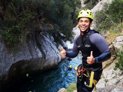 Barranquismo de Torrent des Lli en Serra de Tramuntana, Mallorca