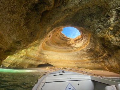 Visite en bateau des grottes de Benagil depuis Portimão