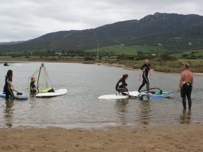 Clases de Windsurf en grupo en Tarifa