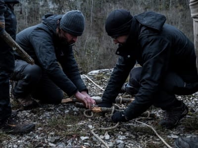 Überlebenskurs in der Wildnis im Doubs