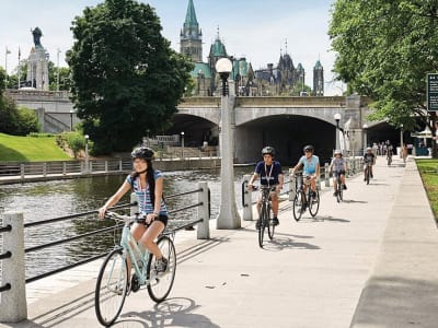 Halbtägiger Fahrradverleih in Ottawa und Gatineau