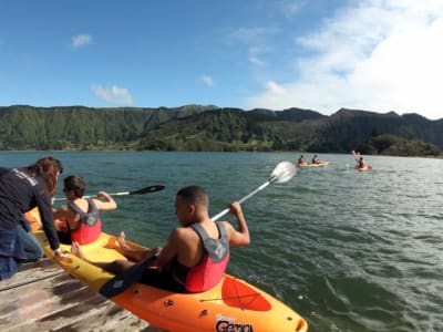 Excursión en kayak y bicicleta en el lago de Sete Cidades en São Miguel