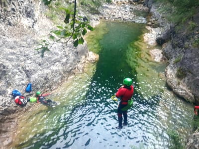 Canyoning dans le canyon de Trigoniero près de Saint-Lary-Soulan