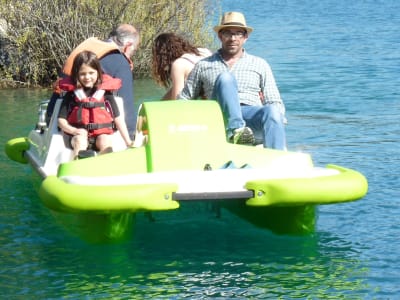 Tretbootverleih in den Verdon-Schluchten, in Montpezat