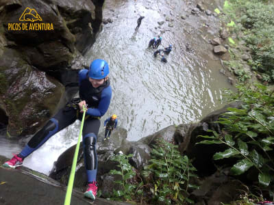 Ribeira dos Caldeiroes-Schlucht in Sao Miguel