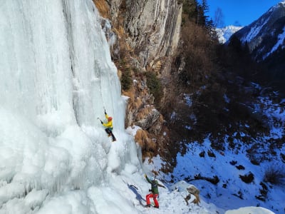 Escalade de glace pour débutant à Tirol