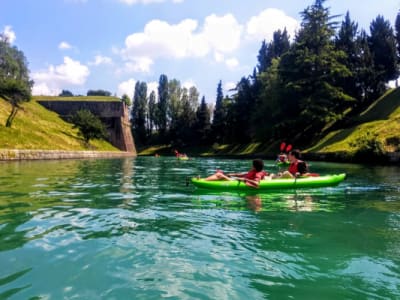 Excursión en kayak por los canales de Peschiera del Garda, Lago de Garda