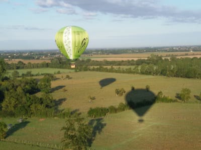 Vuelo en globo aerostático en el Marais Poitevin desde Niort