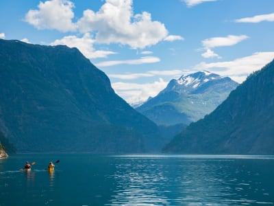 Excursiones en kayak de mar desde Valldal