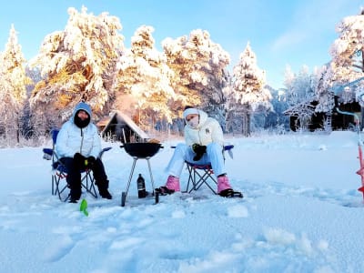 Excursión de pesca en hielo en Levi