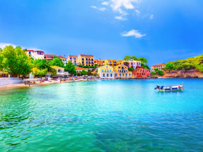 Myrtos Beach, Assos, and Fiscardo Sightseeing Tour in Kefalonia