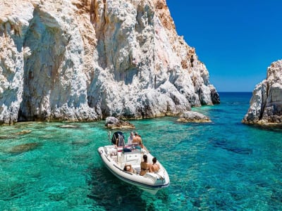 Excursión privada en barco a Folegandros desde Sifnos