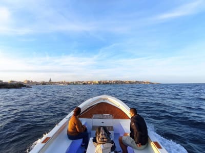 Excursión de un día en barco y buceo en Ortigia, Sicilia