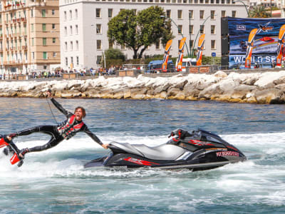 Séance de flyboard ou d'hoverboard en Calabre