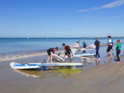 Private windsurfing lessons on the Ile de Ré, near La Rochelle