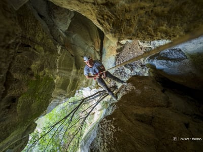 Via souterrata d'Endieu dans les gorges du Chassezac près des Vans, Ardèche