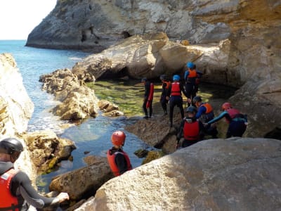 Coasteering dans le parc naturel de la Costa Vicentina près de Lagos