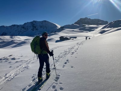 Excursion privée d'une journée en ski de randonnée à St. Johann in Tirol, Alpes de Kitzbühel
