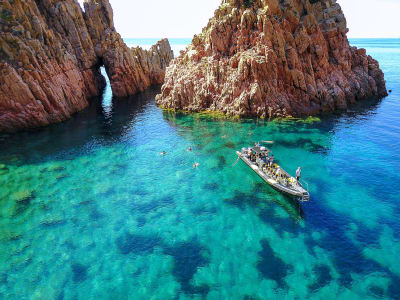 Bootsfahrt zu den Calanques von Piana und Capo Rosso, Abfahrt von Porto