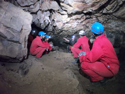 Iniciación a la espeleología en la cueva de la Fuilla, Pirineos Orientales