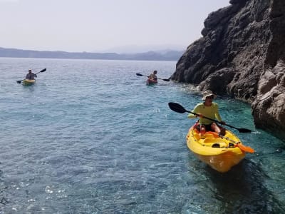 Excursión en kayak de mar para principiantes en la bahía de Kissamos, Creta