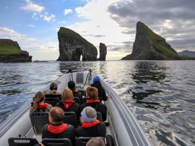 Boat & Hiking Tour to Drangarnir Sea Arch from Sørvágur in the Faroe Islands