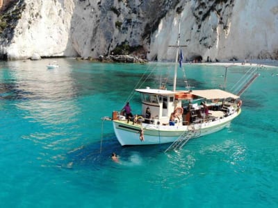 Ganztägige Bootsfahrt ab Argostoli 