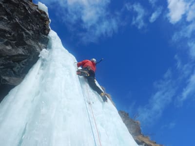 Ice climbing in Cogne, Aosta Valley