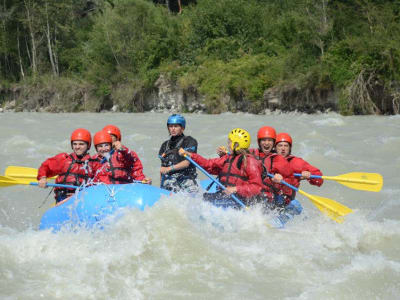 Rafting en el río Arve en Chamonix