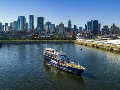 Paseo guiado en barco por el río San Lorenzo en Montreal