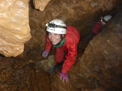 Spéléologie découverte dans les gorges du Tarn proche Millau