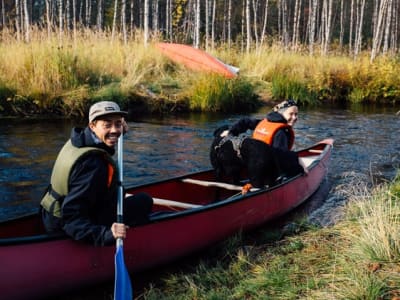 Kanufahren auf dem Fluss Pyhäjoki in Pyha