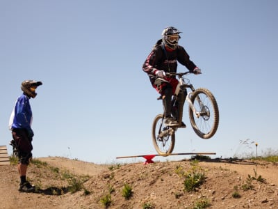 Clases particulares de descenso en bicicleta de montaña en Les 2 Alpes