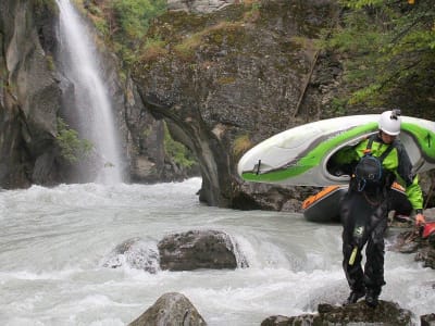 Cours de kayak à Dora Baltea, Vallée d'Aoste