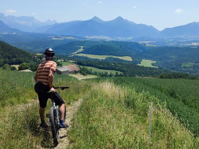 Discovery of the Trièves by Electric Mountain Bike from Cornillon-en-Trièves, south of Grenoble