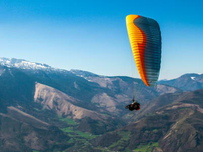 Curso de iniciación al parapente en Accous, Pirineos Atlánticos