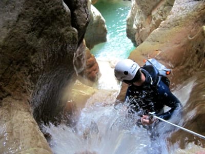 Excursión de barranquismo en el cañón de St Pere, cerca de Lleida