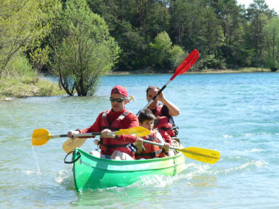 Kanu- und Kajakverleih in den Gorges du Verdon, in Montpezat