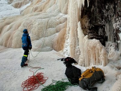 Eiskletterausflug in die Korouoma-Schlucht von Rovaniemi aus