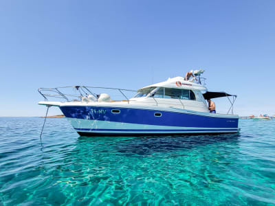 Excursion privée en bateau autour de l'île de Pag au départ de Novalja