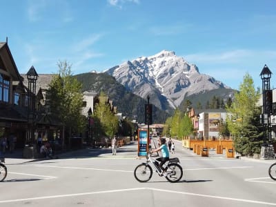Guided e-bike tour in and around Banff, near Calgary