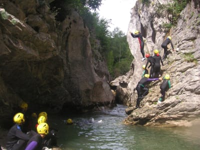 Rafting und Canyoning auf dem Fluss Noguera Ribagorzana in der Nähe des Nationalparks Aigüestortes