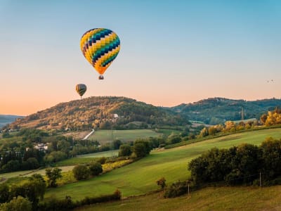 Heißluftballonfahrt und Frühstück in der Nähe von Florenz