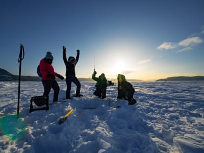 Vermietung einer Eisfischerhütte am Saguenay-Fjord in Saint-Fulgence, in der Nähe von Saguenay