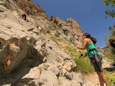 Introducción a la escalada de acantilados cerca de Vars
